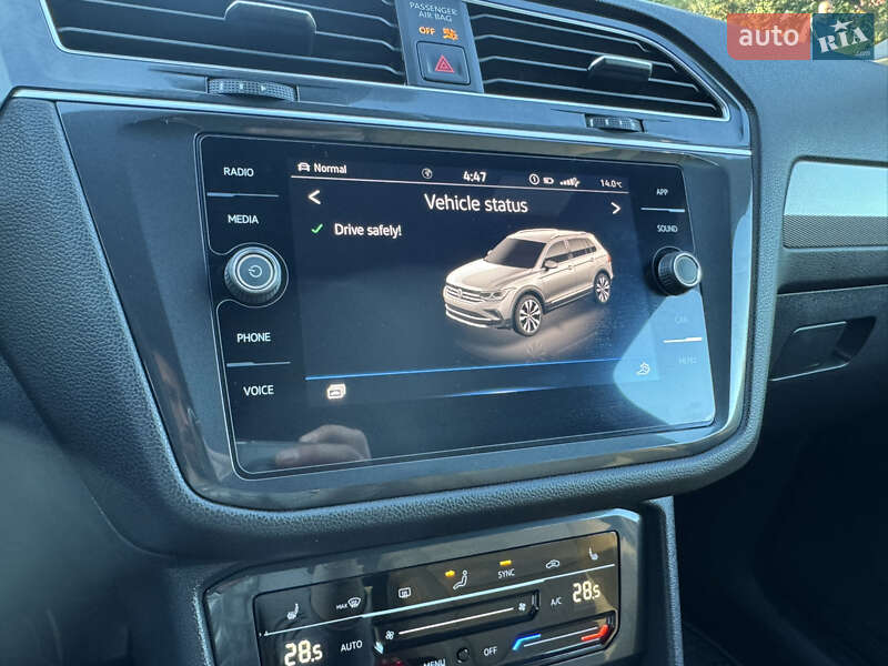 Внедорожник / Кроссовер Volkswagen Tiguan 2024 в Киеве