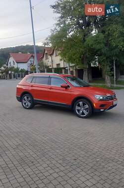 Позашляховик / Кросовер Volkswagen Tiguan 2018 в Львові