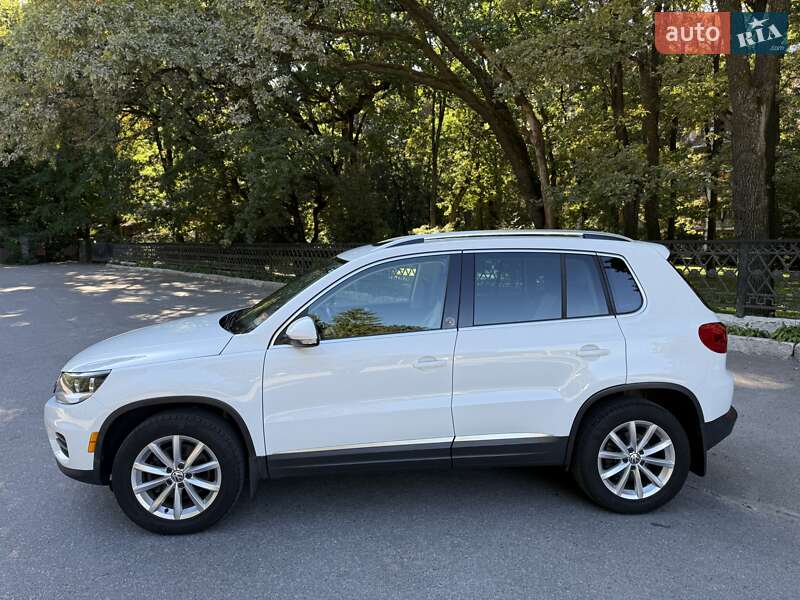 Внедорожник / Кроссовер Volkswagen Tiguan 2017 в Хмельнике фото 11 Внедорожник / Кроссовер Volkswagen Tiguan 2017 в Хмельнике