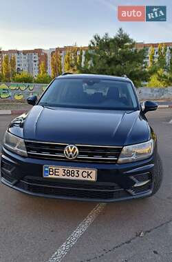 Позашляховик / Кросовер Volkswagen Tiguan 2017 в Миколаєві