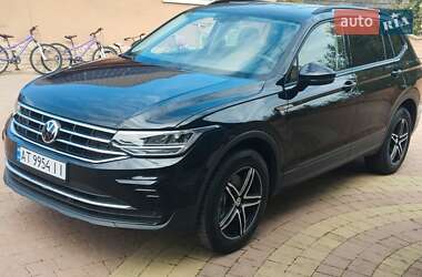 Позашляховик / Кросовер Volkswagen Tiguan 2022 в Калуші
