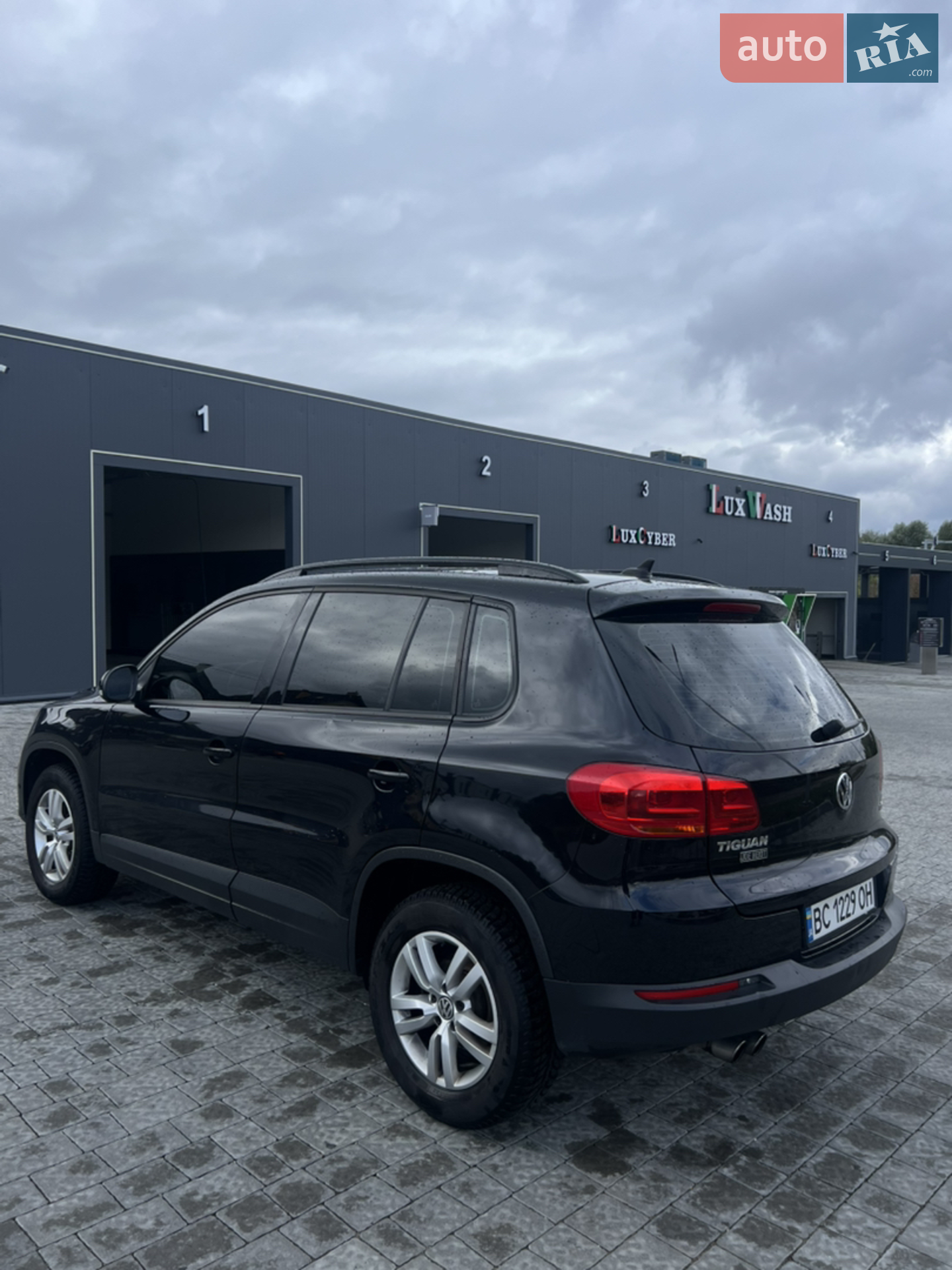 Volkswagen Tiguan 2017 VIN WVGBV7AX7HW509554 фото оголошення 5 з 5