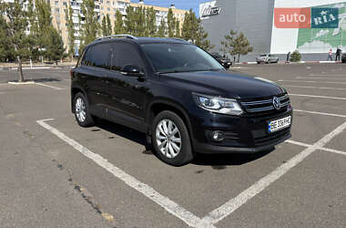 Позашляховик / Кросовер Volkswagen Tiguan 2016 в Миколаєві