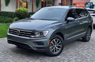 Внедорожник / Кроссовер Volkswagen Tiguan 2020 в Львове