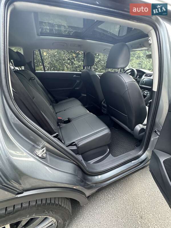 Внедорожник / Кроссовер Volkswagen Tiguan 2018 в Днепре фото 15 Внедорожник / Кроссовер Volkswagen Tiguan 2018 в Днепре