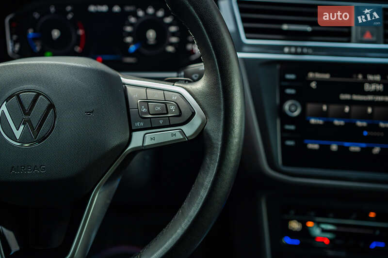 Внедорожник / Кроссовер Volkswagen Tiguan 2020 в Луцке фото 69 Внедорожник / Кроссовер Volkswagen Tiguan 2020 в Луцке