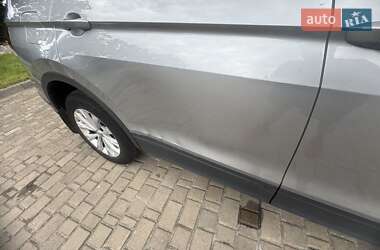 Внедорожник / Кроссовер Volkswagen Tiguan 2019 в 