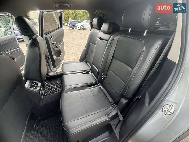 Внедорожник / Кроссовер Volkswagen Tiguan 2019 в Львове