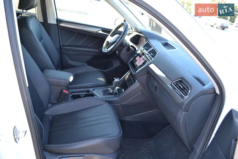 Внедорожник / Кроссовер Volkswagen Tiguan 2022 в Киеве фото 46 Внедорожник / Кроссовер Volkswagen Tiguan 2022 в Киеве