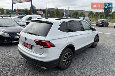 Внедорожник / Кроссовер Volkswagen Tiguan 2021 в Львове