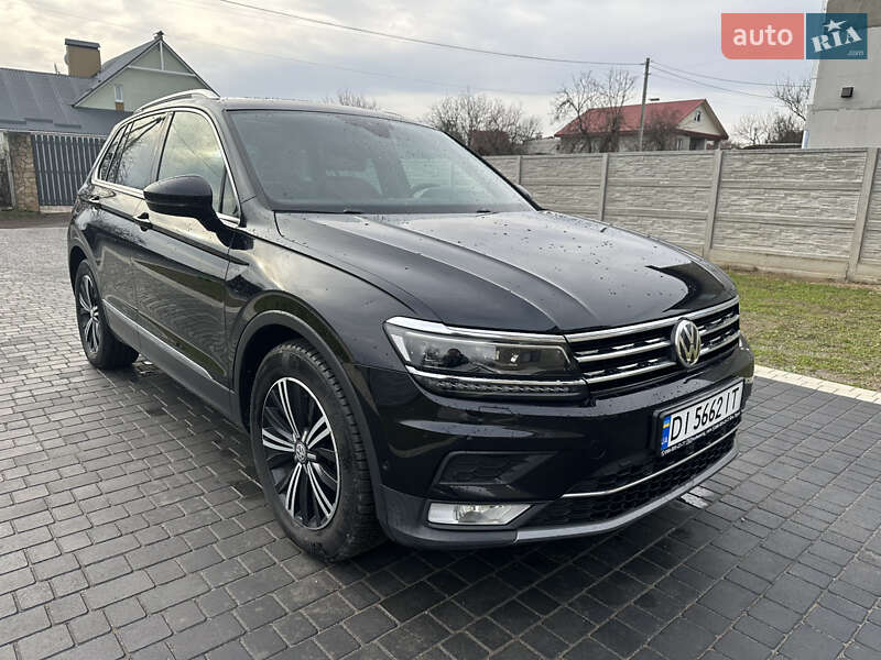 Внедорожник / Кроссовер Volkswagen Tiguan 2016 в Коростене