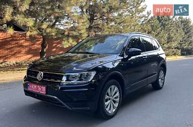Внедорожник / Кроссовер Volkswagen Tiguan 2019 в Днепре