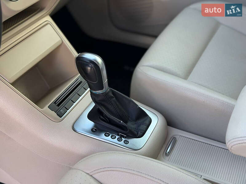 Внедорожник / Кроссовер Volkswagen Tiguan 2012 в Запорожье фото 13 Внедорожник / Кроссовер Volkswagen Tiguan 2012 в Запорожье