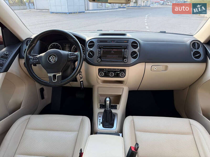 Внедорожник / Кроссовер Volkswagen Tiguan 2012 в Запорожье фото 15 Внедорожник / Кроссовер Volkswagen Tiguan 2012 в Запорожье
