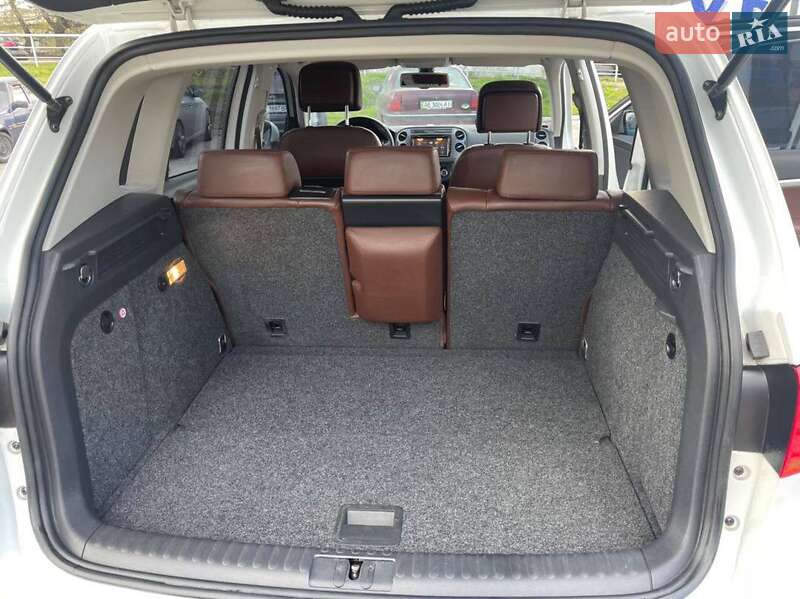 Внедорожник / Кроссовер Volkswagen Tiguan 2014 в Львове