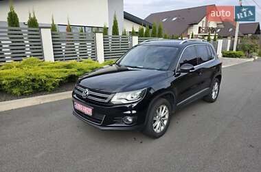 Позашляховик / Кросовер Volkswagen Tiguan 2014 в Києві