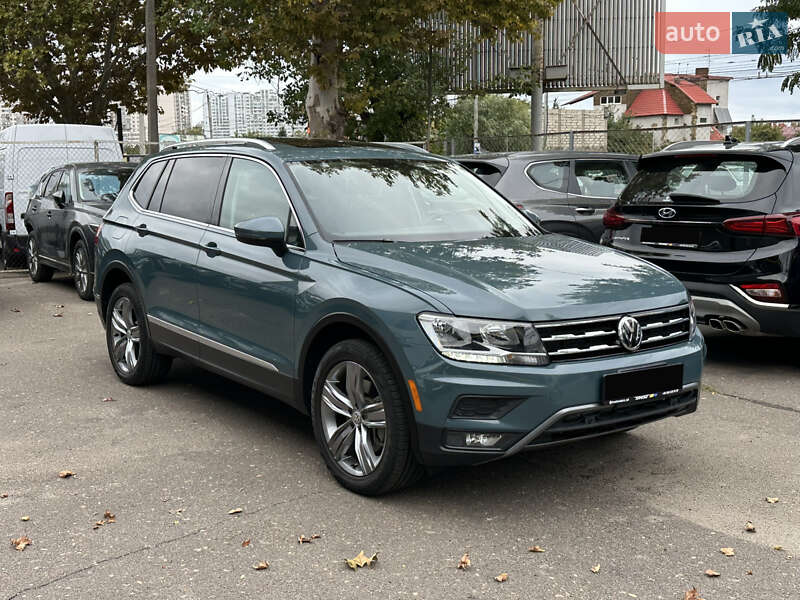 Внедорожник / Кроссовер Volkswagen Tiguan 2019 в Одессе