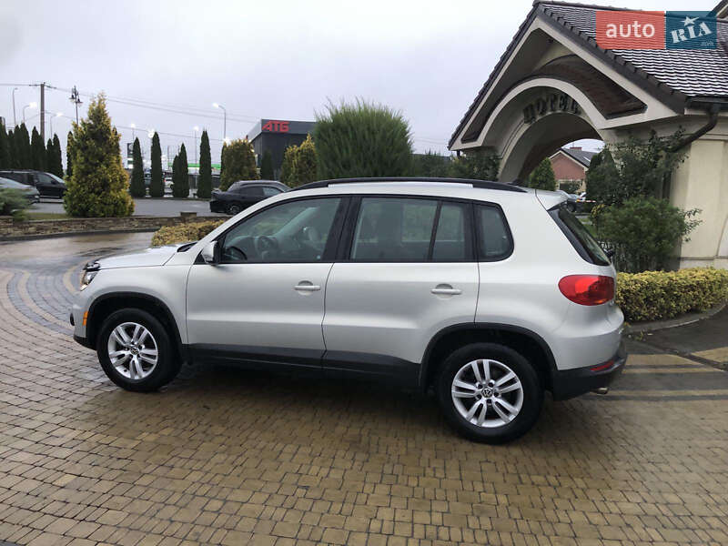 Внедорожник / Кроссовер Volkswagen Tiguan 2015 в Львове