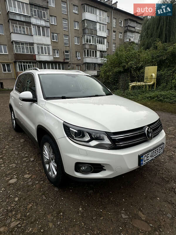 Внедорожник / Кроссовер Volkswagen Tiguan 2013 в Ивано-Франковске