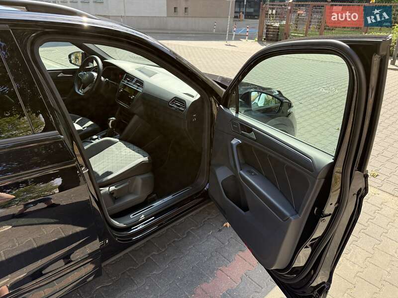 Позашляховик / Кросовер Volkswagen Tiguan 2021 в Івано-Франківську