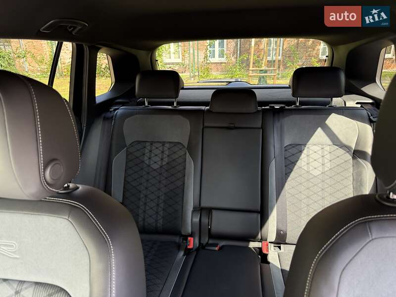 Позашляховик / Кросовер Volkswagen Tiguan 2021 в Івано-Франківську