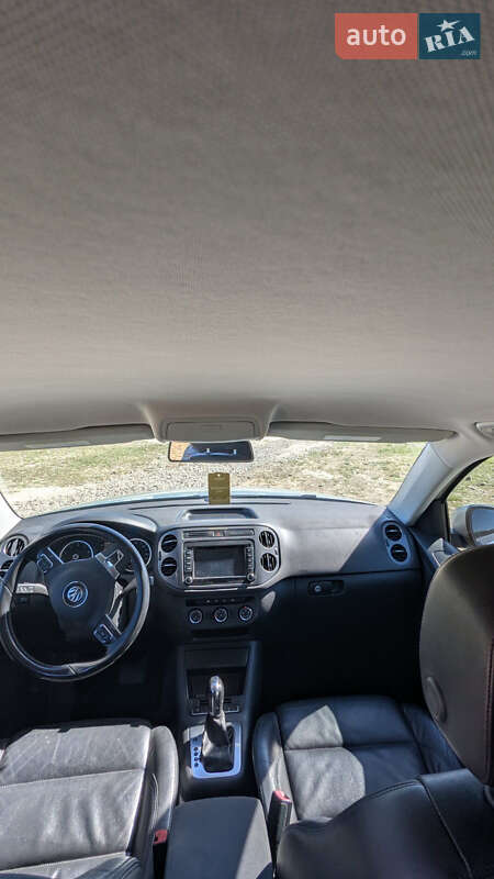 Внедорожник / Кроссовер Volkswagen Tiguan 2012 в Ивано-Франковске