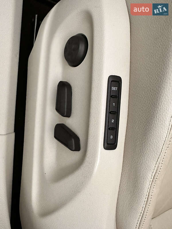 Внедорожник / Кроссовер Volkswagen Tiguan 2016 в Львове фото 32 Внедорожник / Кроссовер Volkswagen Tiguan 2016 в Львове