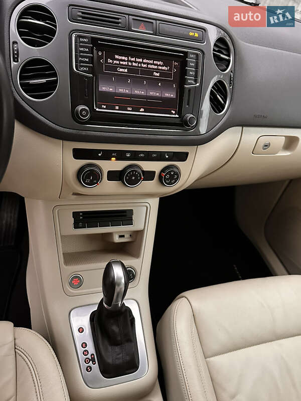 Внедорожник / Кроссовер Volkswagen Tiguan 2016 в Львове фото 43 Внедорожник / Кроссовер Volkswagen Tiguan 2016 в Львове