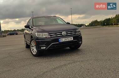 Позашляховик / Кросовер Volkswagen Tiguan 2017 в Львові
