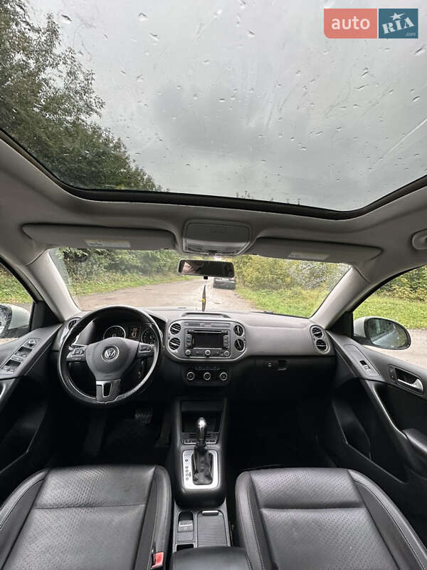 Внедорожник / Кроссовер Volkswagen Tiguan 2011 в Тернополе