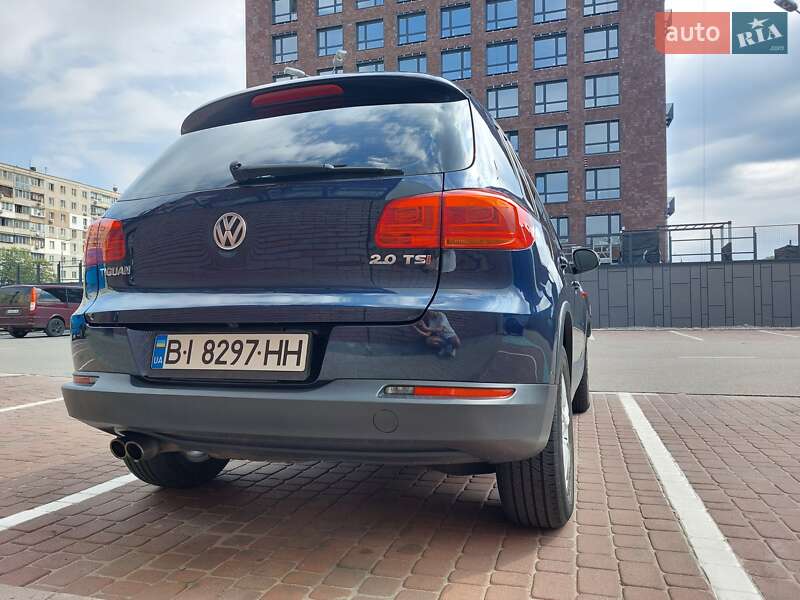 Внедорожник / Кроссовер Volkswagen Tiguan 2015 в Киеве