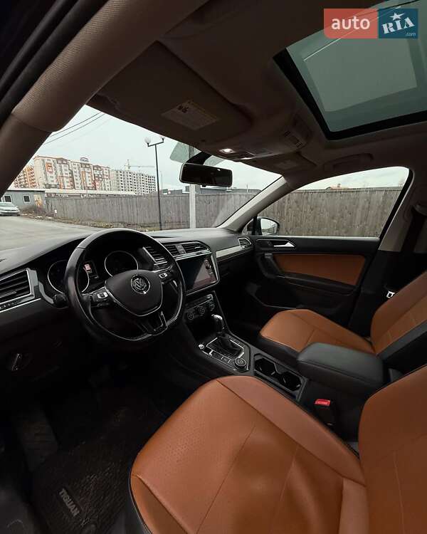 Позашляховик / Кросовер Volkswagen Tiguan 2018 в Львові