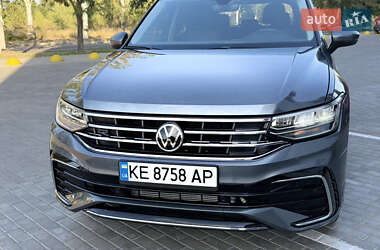 Позашляховик / Кросовер Volkswagen Tiguan 2023 в Кам'янському