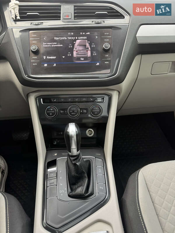 Позашляховик / Кросовер Volkswagen Tiguan 2017 в Рівному фото 26 Позашляховик / Кросовер Volkswagen Tiguan 2017 в Рівному