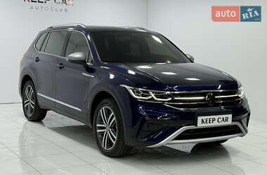 Внедорожник / Кроссовер Volkswagen Tiguan 2022 в Одессе