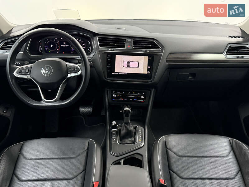 Внедорожник / Кроссовер Volkswagen Tiguan 2022 в Одессе