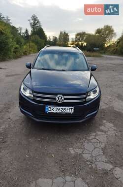 Позашляховик / Кросовер Volkswagen Tiguan 2016 в Костопілі
