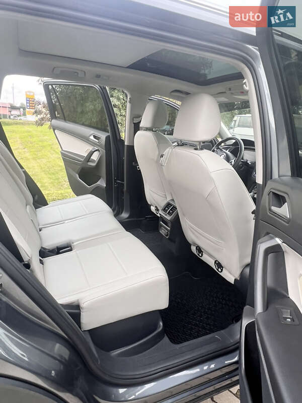 Внедорожник / Кроссовер Volkswagen Tiguan 2020 в Бродах