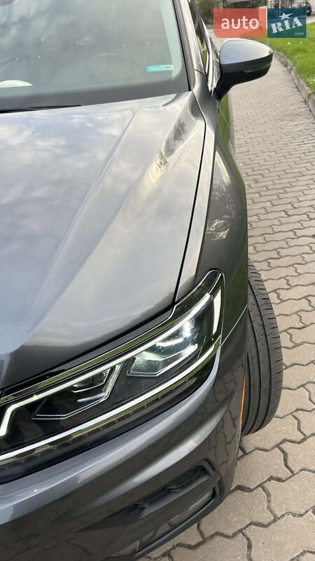 Внедорожник / Кроссовер Volkswagen Tiguan 2020 в Бродах