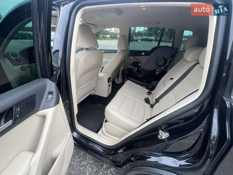 Внедорожник / Кроссовер Volkswagen Tiguan 2013 в Киеве
