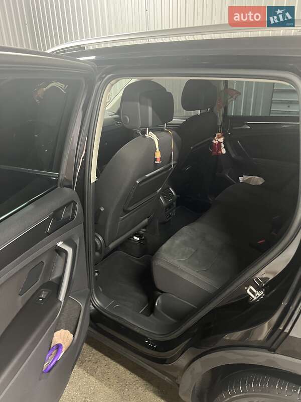 Внедорожник / Кроссовер Volkswagen Tiguan 2019 в Ильинцах