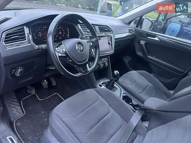 Позашляховик / Кросовер Volkswagen Tiguan 2019 в Львові