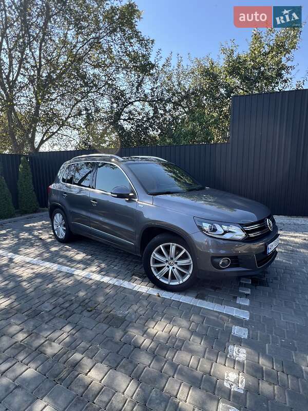 Внедорожник / Кроссовер Volkswagen Tiguan 2013 в Звягеле фото 9 Внедорожник / Кроссовер Volkswagen Tiguan 2013 в Звягеле