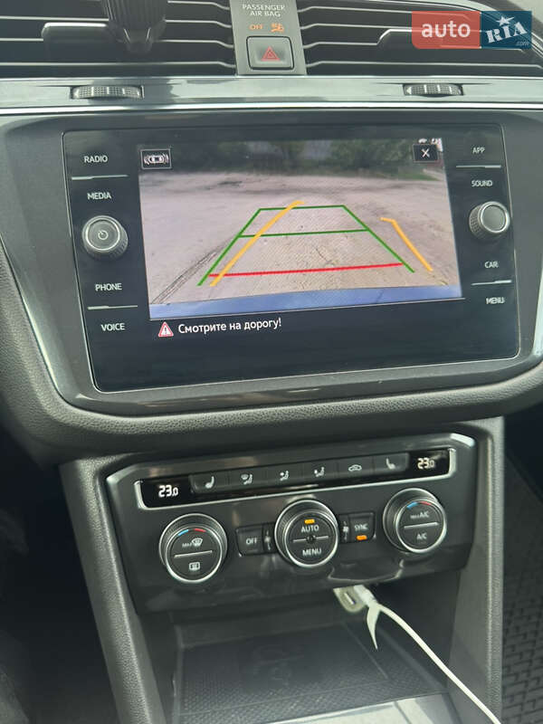 Внедорожник / Кроссовер Volkswagen Tiguan 2020 в Одессе