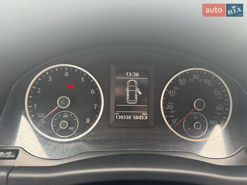 Позашляховик / Кросовер Volkswagen Tiguan 2015 в Красному