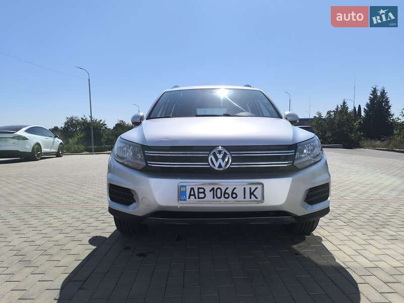 Внедорожник / Кроссовер Volkswagen Tiguan 2016 в Жмеринке