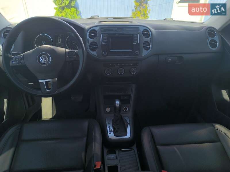 Внедорожник / Кроссовер Volkswagen Tiguan 2016 в Жмеринке