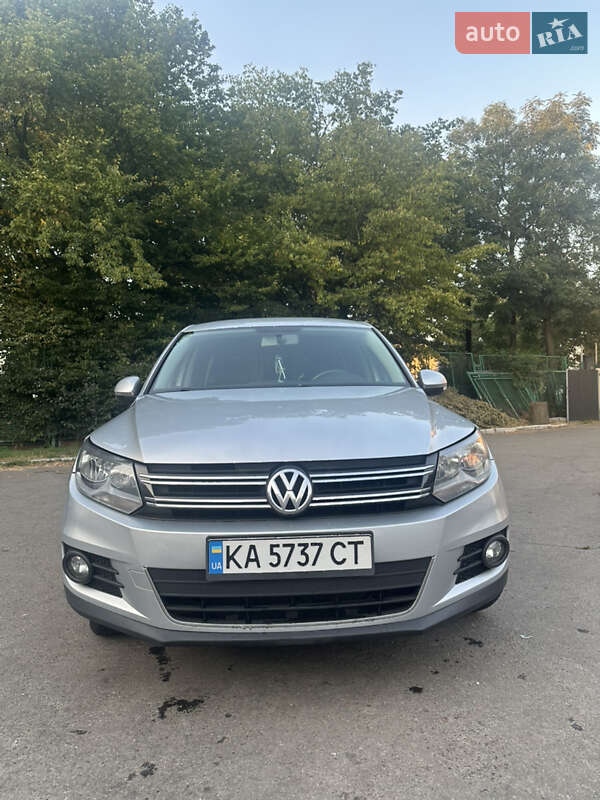 Внедорожник / Кроссовер Volkswagen Tiguan 2012 в Львове