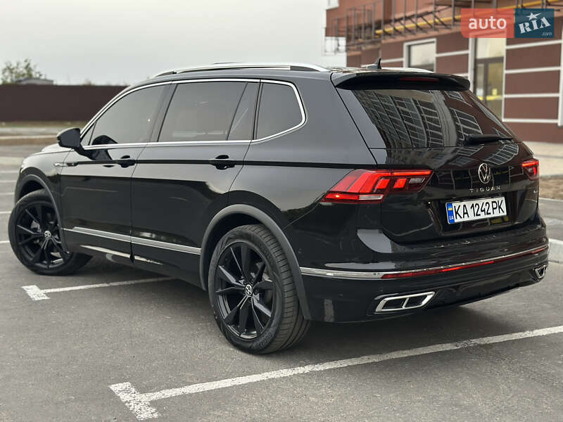 Внедорожник / Кроссовер Volkswagen Tiguan 2023 в Умани фото 12 Внедорожник / Кроссовер Volkswagen Tiguan 2023 в Умани