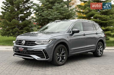 Позашляховик / Кросовер Volkswagen Tiguan 2024 в Одесі